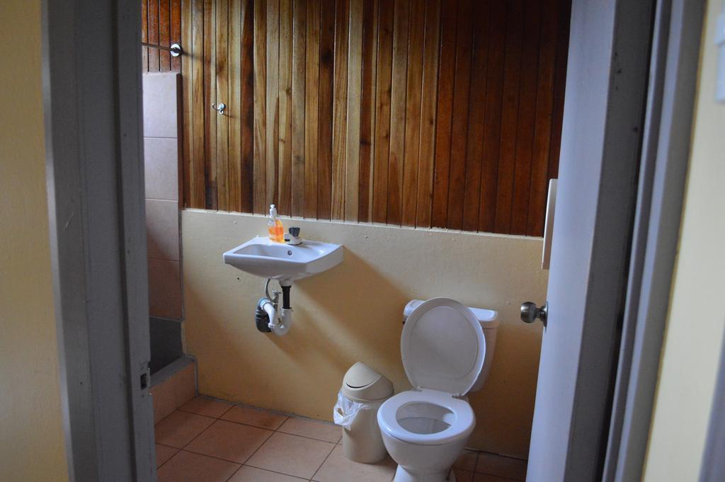 Tirimbina Islas Del Rio Hostel חדר תמונה