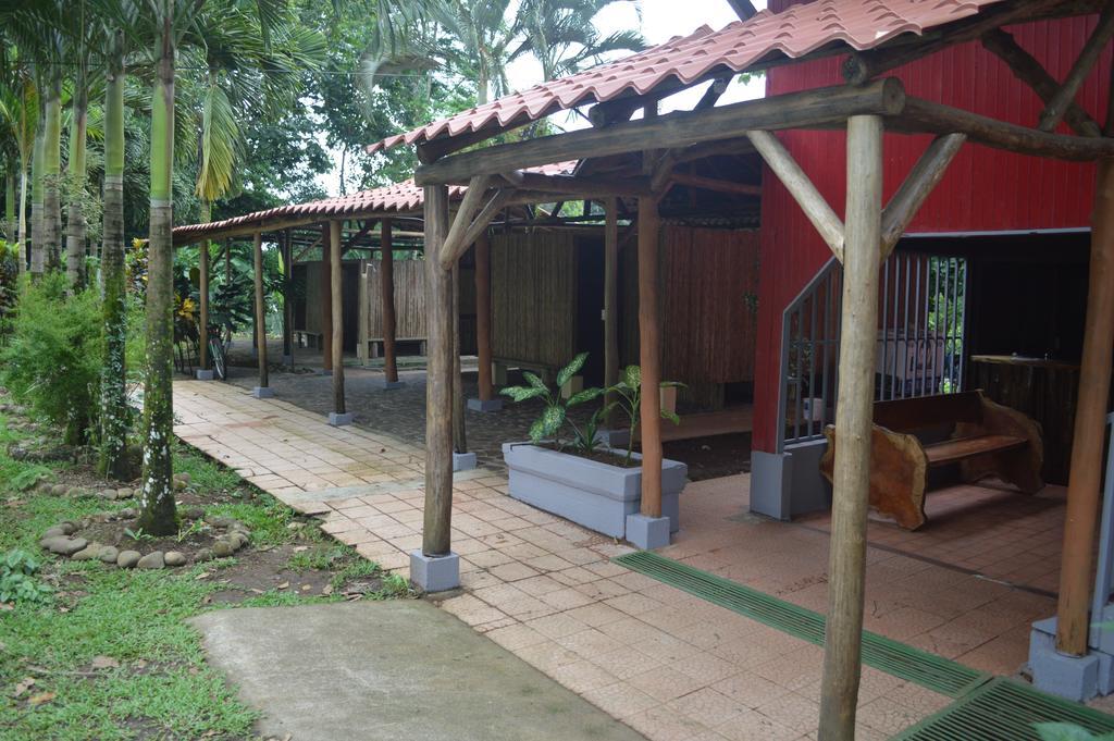 Tirimbina Islas Del Rio Hostel מראה חיצוני תמונה