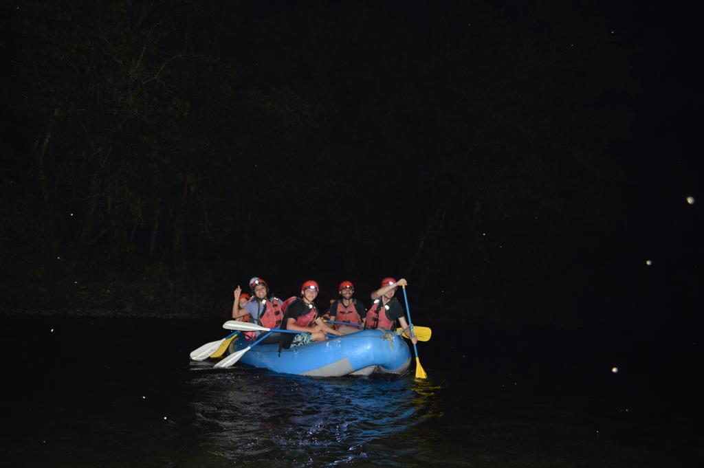 Tirimbina Islas Del Rio Hostel מראה חיצוני תמונה